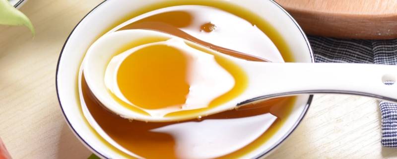 炸肉丸为什么油往外溢 炸肉丸油锅外溢怎么办