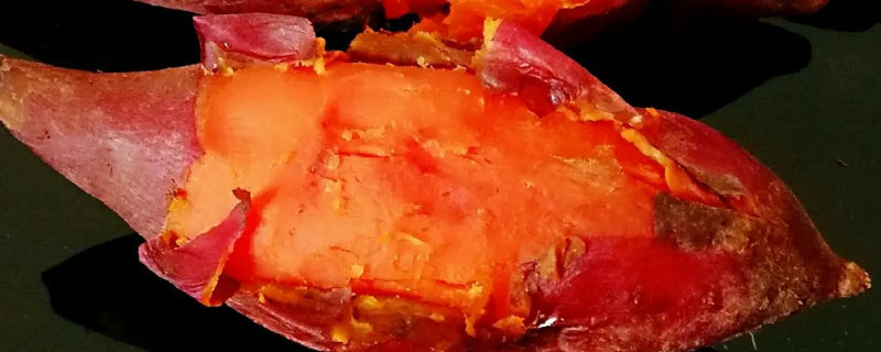 农村田里烤地瓜方法 土地里烤地瓜的做法