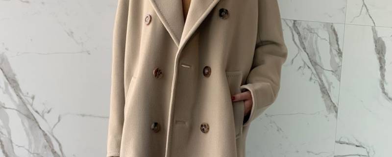 羊绒大衣能用挂烫机熨烫吗（羊绒大衣可以挂烫机熨吗）