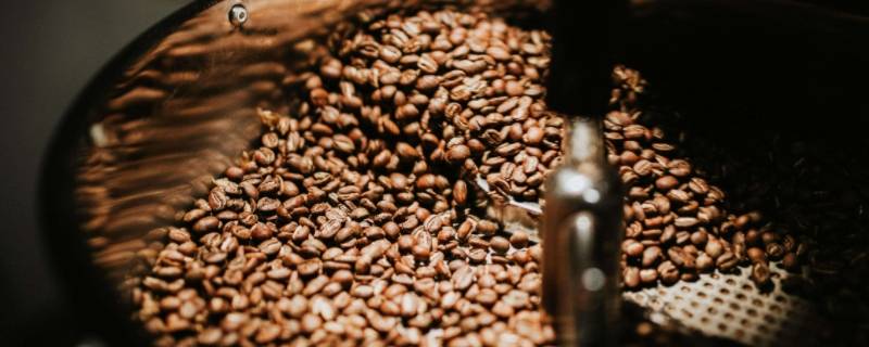 咖啡深烘焙和浅烘焙有什么区别 咖啡深烘焙和浅烘焙有什么区别图片
