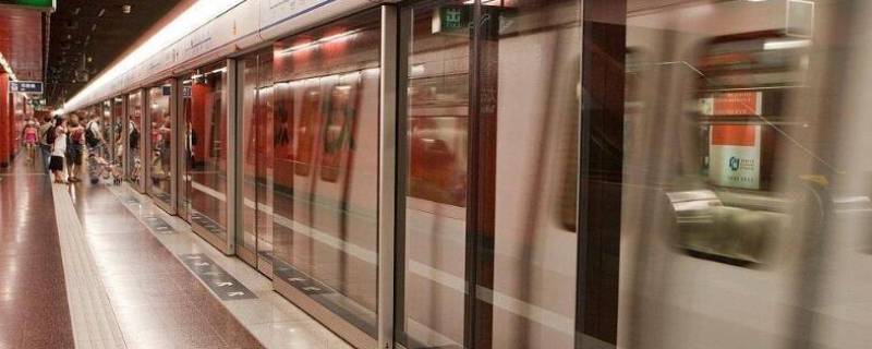 地铁可以带酒精吗（上海地铁可以带酒精吗）