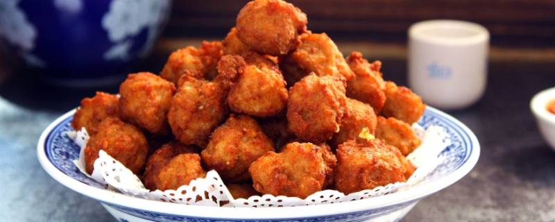 新炸出的丸子发酸是什么原因（油炸丸子发酸的原因）