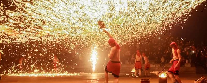 什么是打铁花 什么是打铁花铁