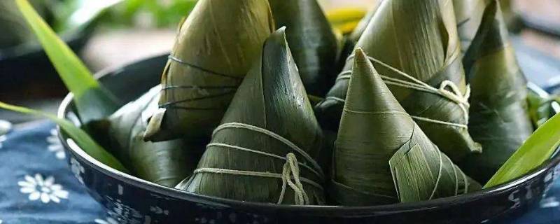 怎样包粽子（怎样包粽子视频教程慢动作）