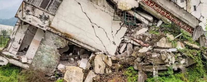 地震高楼会倒塌吗 地震高层建筑会倒塌吗