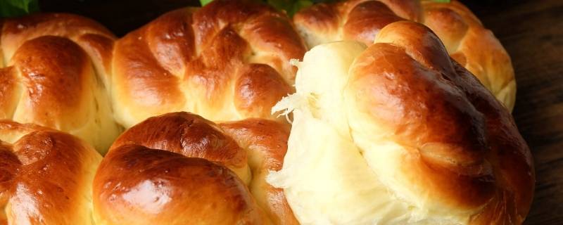 面包烤多久（全麦面包烤多久）