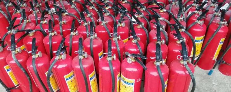 灭火器使用步骤（灭火器使用步骤的口诀）