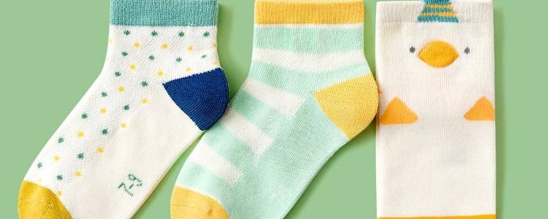 袜子可以跟衣服一起扔洗衣机吗 袜子可以跟衣服一起扔洗衣机吗视频