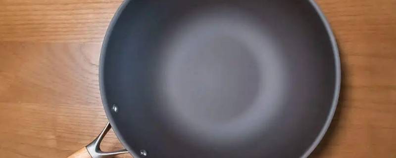 有涂层的不粘锅对人体有害吗（有涂层的不粘锅有没有害处）