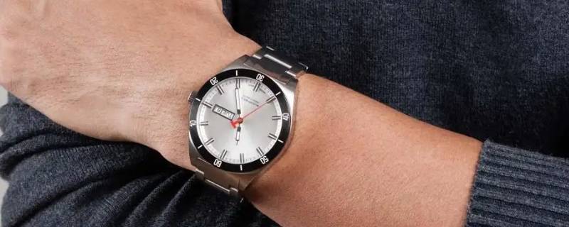 36表盘和40相差多少 32表盘和36表盘对比