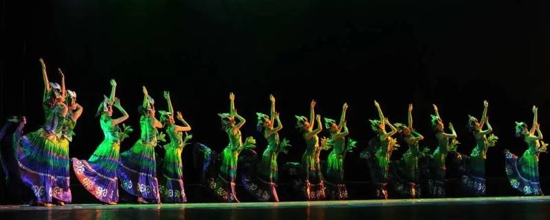 彝族舞蹈阿杰鲁风格特点 彝族舞曲风格特点