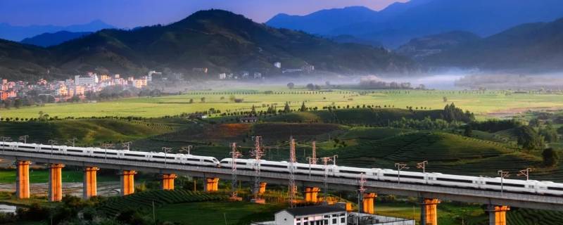 渝昆高铁正常行车吗（渝昆高铁正常行车吗现在）