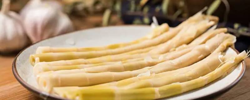 腌制笋在保鲜冷藏库里面出现盐霜 盐渍笋的保存方法