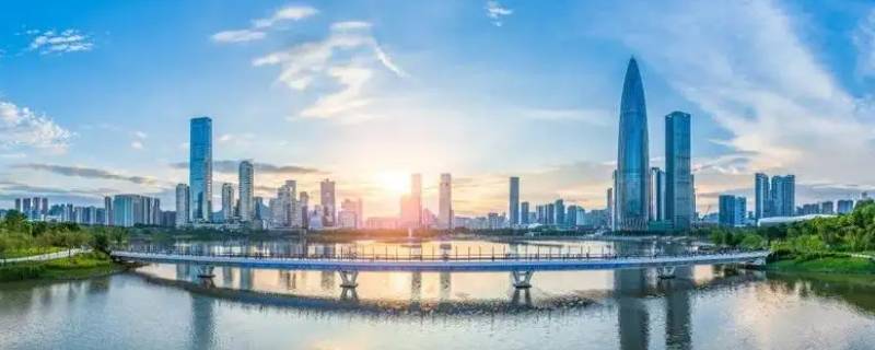 深圳龙华和平小区离南山近吗（深圳市龙华区和平小区）