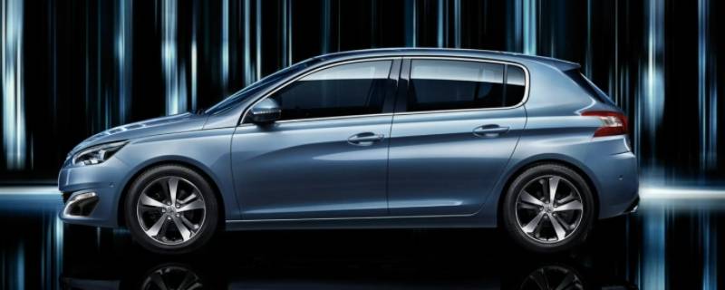 标致308S过减速带左右摇晃 标致308s过减速带左右摇晃