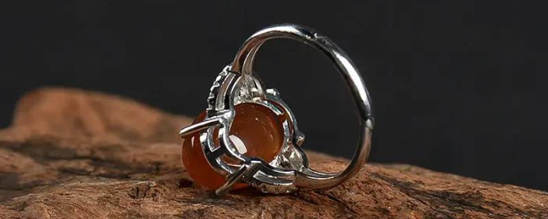 珠宝直播带货可以卖银镶么（直播卖银饰品怎么样）