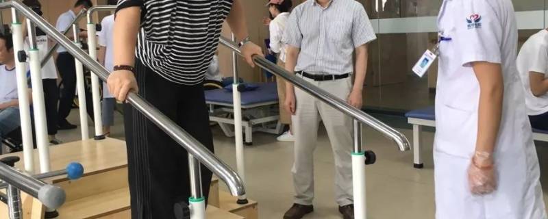 顾客康复中心训练是不是很累 康复中心都做什么训练