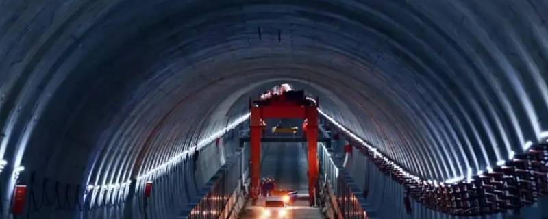 隧道工程中常用的引爆设备（隧道工程中常用的引爆设备是）