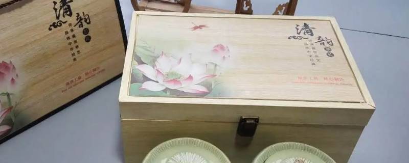 钢琴漆茶叶盒是什么（钢琴漆茶叶盒是什么颜色的）