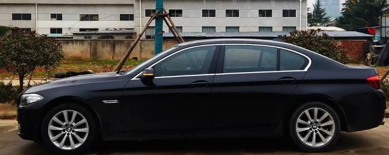 2018款宝马528老板键在哪 宝马528功能键介绍图解