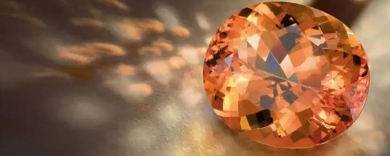 托帕石青海产不 新疆产托帕石吗