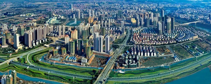 来宾市金座小区离哪个医院最近