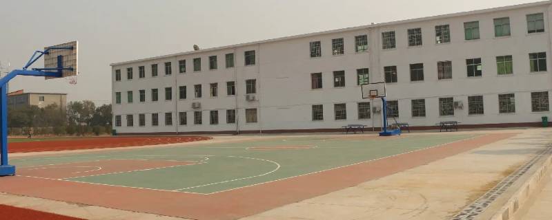 略阳县铁路小学是公立学校吗 略阳县好一点的小学是哪个