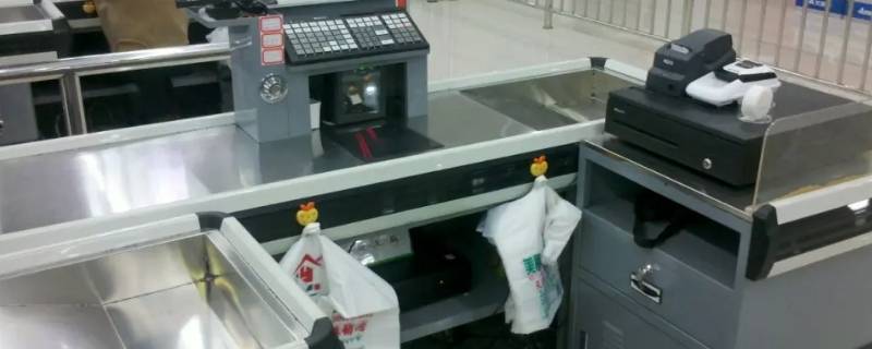 近挨称台摆放什么商品（什么叫摆台?）