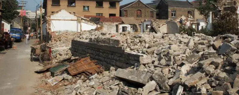 拆迁会拆一个小区的其中几栋吗 拆迁会拆一个小区的其中几栋吗怎么赔偿