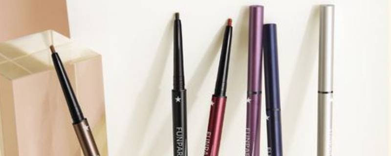 AKF眼线胶笔怎么拆开内部 眼线胶笔怎么拧开