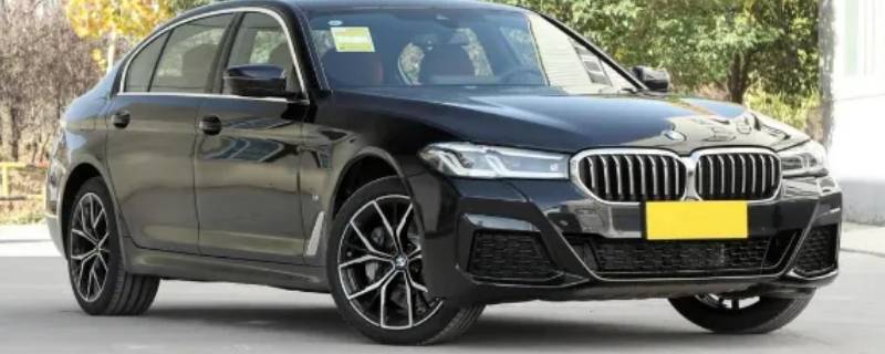 2022款宝马530雾灯只有一个吗 2021款宝骏530有前雾灯吗