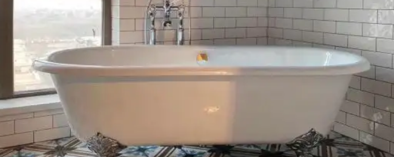 浴缸的盖子怎么关 浴缸的盖子怎么关掉