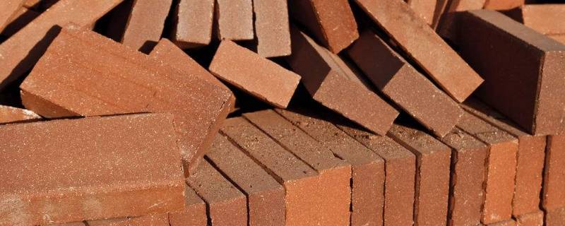 下雨后坟墓砖更鲜红 坟前放红砖什么意思