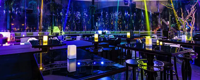 歌爵士周日晚上人多吗