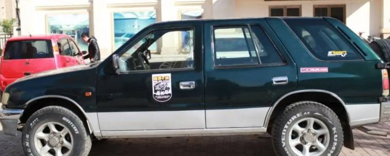 五十铃竞技者2.6是硅油吗（五十铃竞技者2.6汽油发动机怎么样）