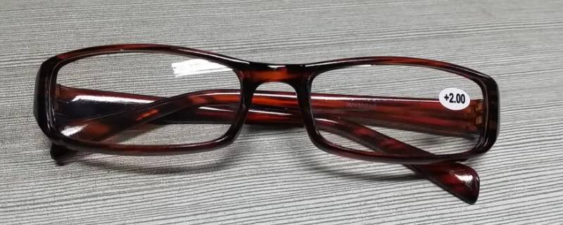 蒋大为代言的老花镜可以随便买吗 蒋大伟代言的老花镜