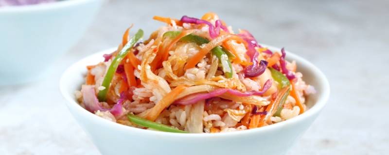 一盟肉肉拌饭是加盟店吗（拌一拌烤肉饭加盟）