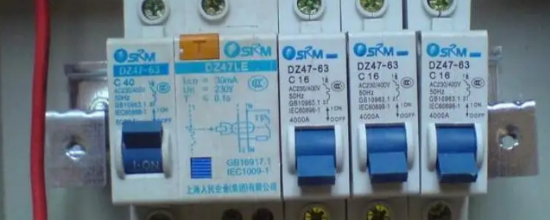 350安空开多大电流立刻跳闸（250a空开多少电流会跳闸）