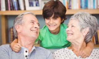 初中男生看黄色视频如何教育