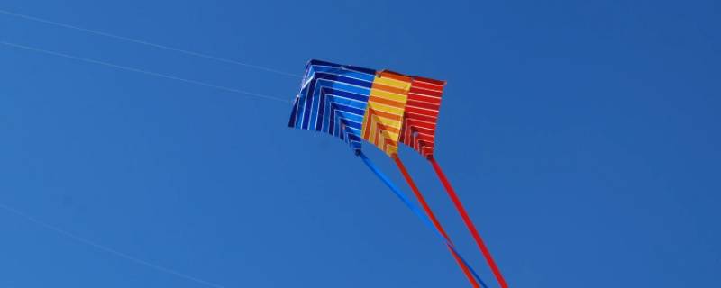 风筝线断了还能飞多远 风筝断线后能飞到什么地方