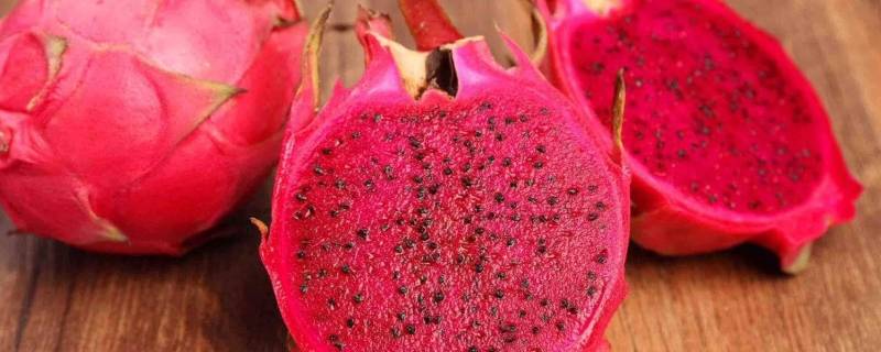菠菜和火龙果能同吃吗 菠菜和火龙果能同吃吗早餐