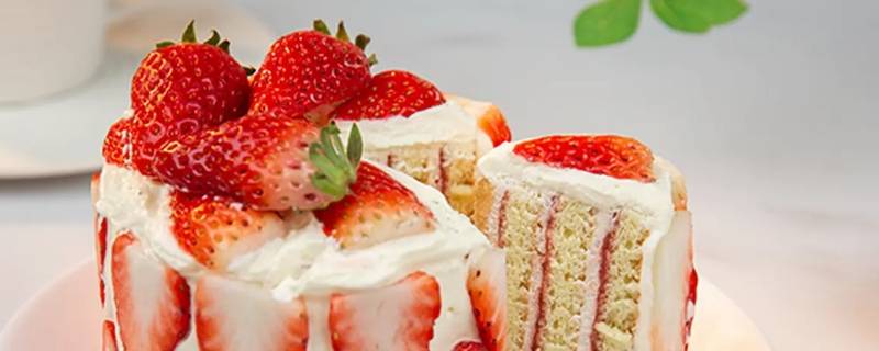 烤蛋糕中间有点湿是没熟吗 烤蛋糕中间是湿的