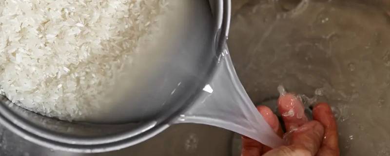 淘米水怎样才算腐熟（淘米水腐熟是什么意思）