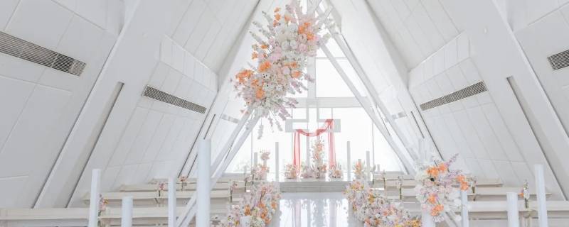 订婚敬酒男方该说什么（定亲男方敬酒说什么）