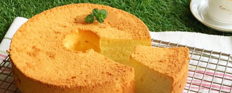 八寸戚风蛋糕烤箱温度和时间 八寸戚风蛋糕烘烤时间温度