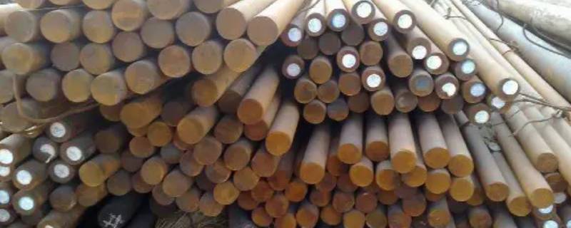 骨头和钢哪个硬（骨头和金属哪个硬）