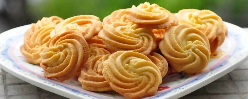 烤曲奇用锡纸可以吗 烤曲奇能用锡纸吗