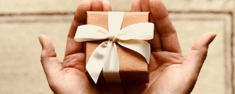 抖音上最火的生日礼物（生日礼品抖音）