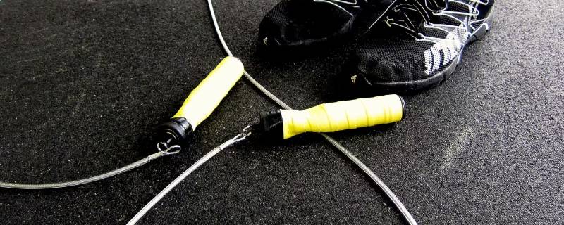 跳绳600个消耗热量（跳绳600个消耗的热量）