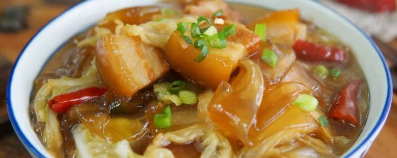 东北粉条炖肉的做法（东北粉条炖肉的做法视频）